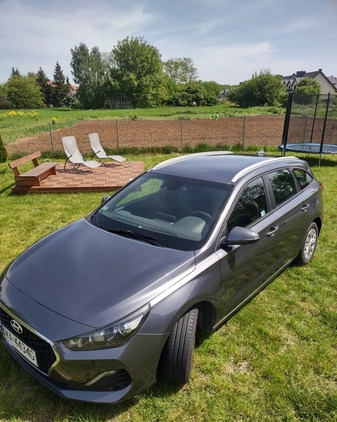 Hyundai I30 cena 56000 przebieg: 105000, rok produkcji 2019 z Warszawa małe 172
